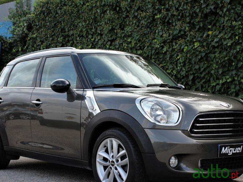 2011' MINI Countryman photo #1