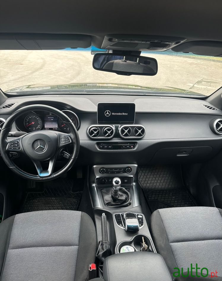 2019' Mercedes-Benz X 250 D Progressive photo #6