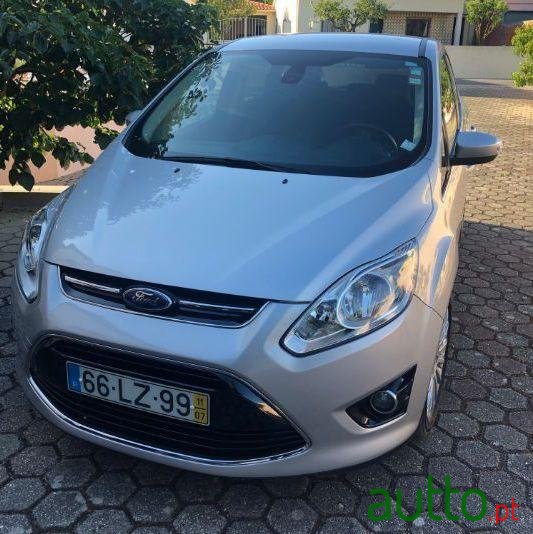 2011' Ford C-MAX photo #3