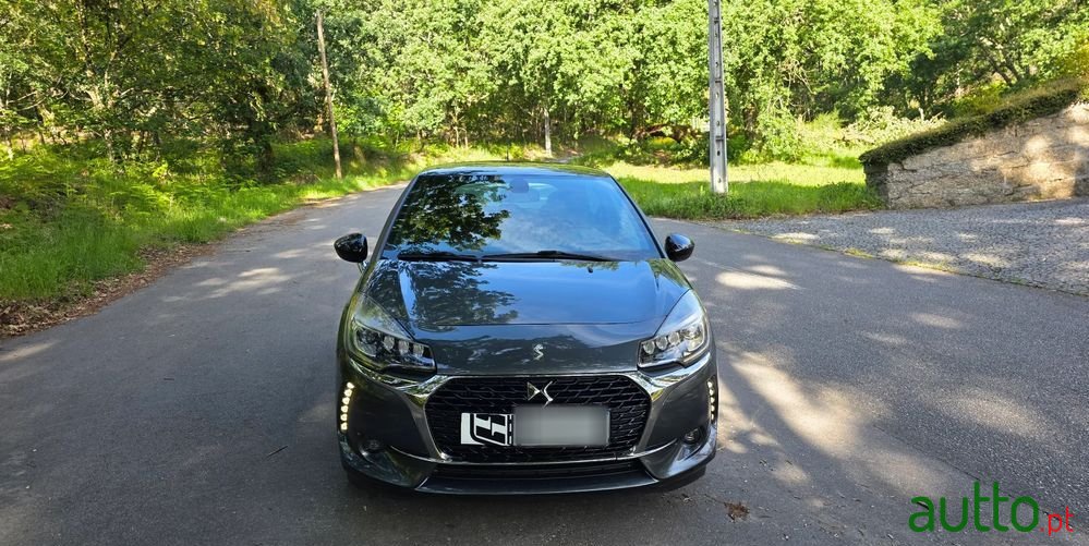 2017' Citroen DS3 1.6 Bluehdi Be Chic photo #3