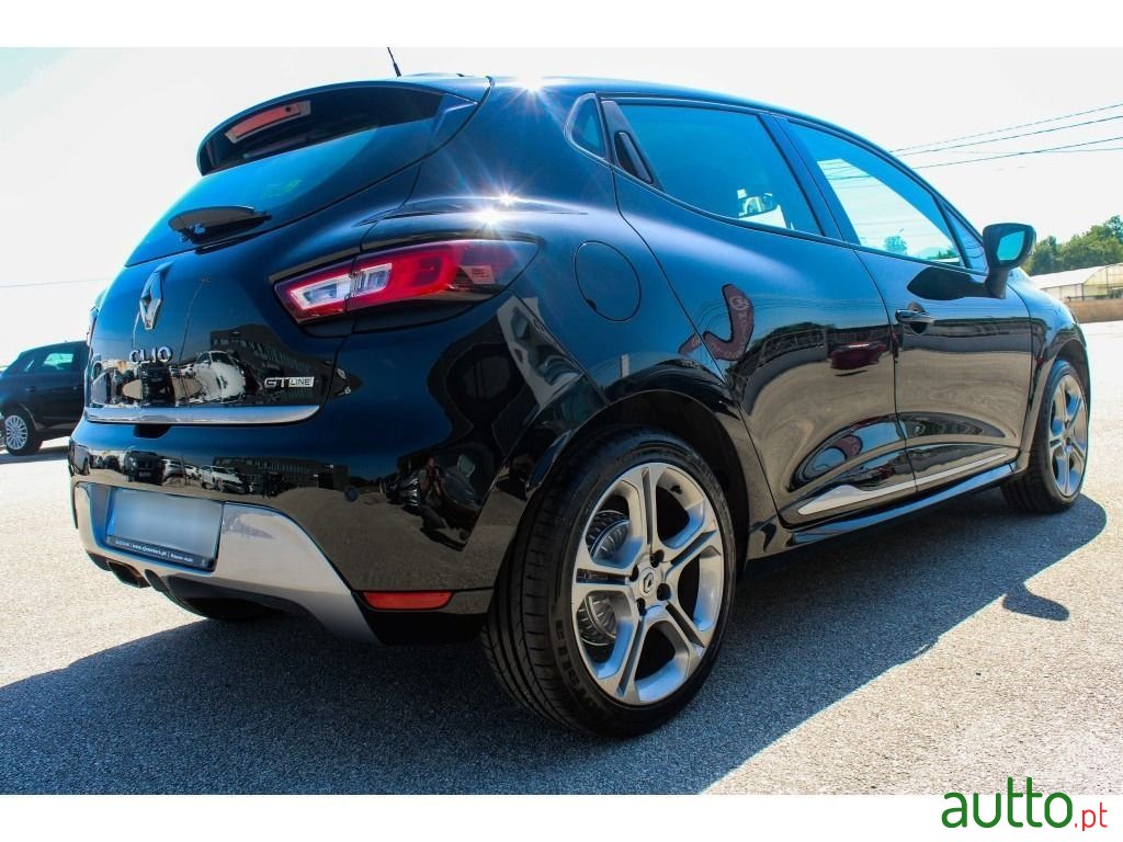 2017' Renault Clio photo #4