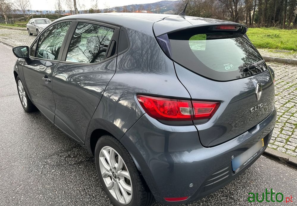 2017' Renault Clio 1.5 Dci Limited photo #3