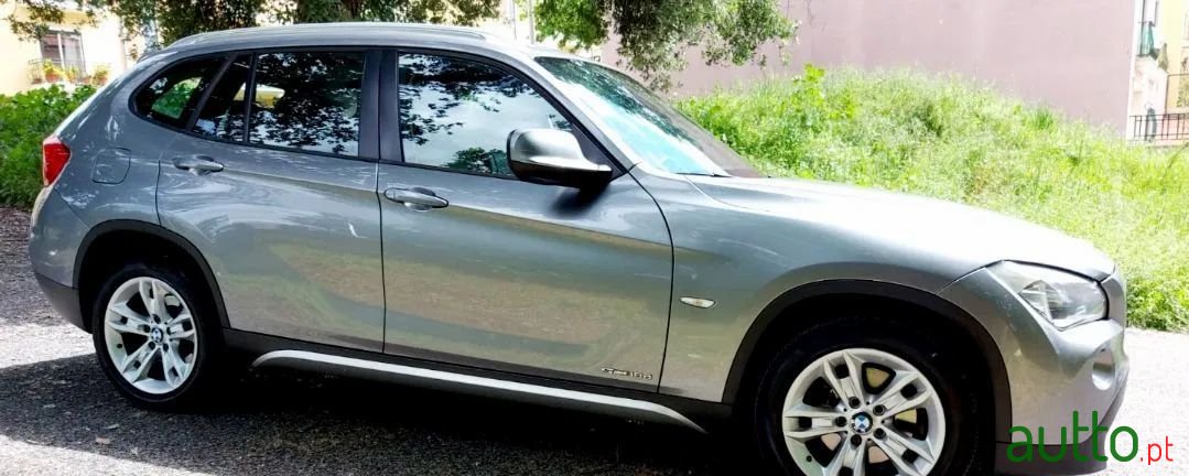 2010' BMW X1 photo #2