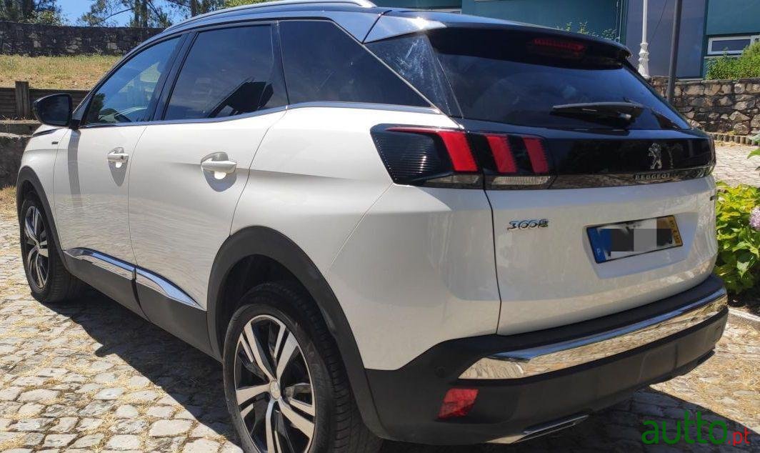 2019' Peugeot 3008 Gt Line photo #2