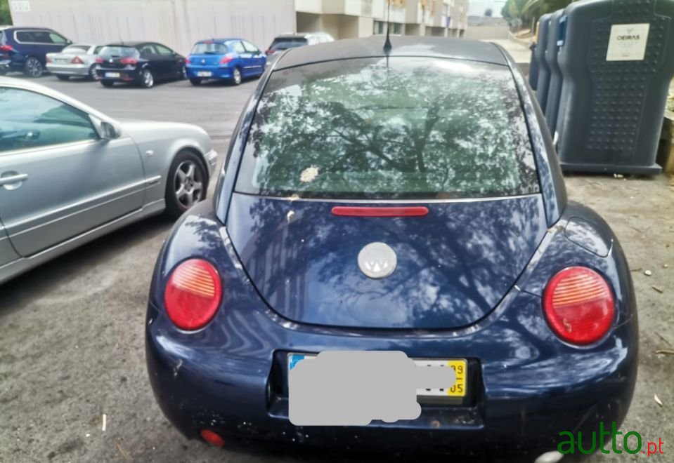 1999' Volkswagen New Beetle photo #3