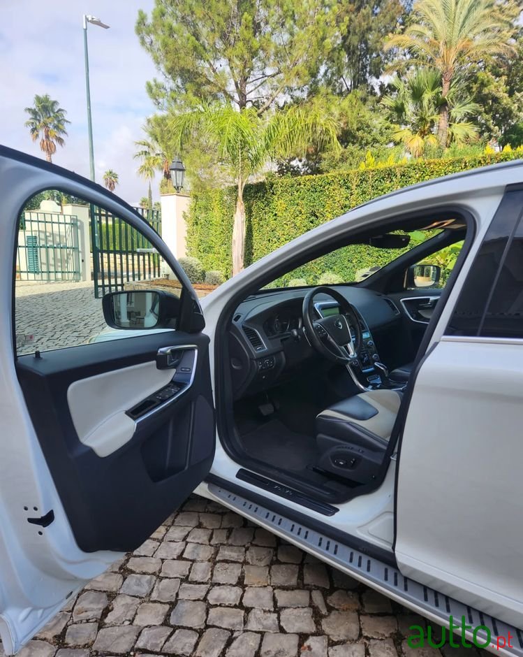 2016' Volvo Xc 60 photo #5