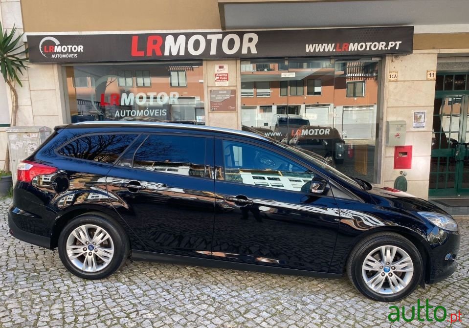 2013' Ford Focus Sw photo #1