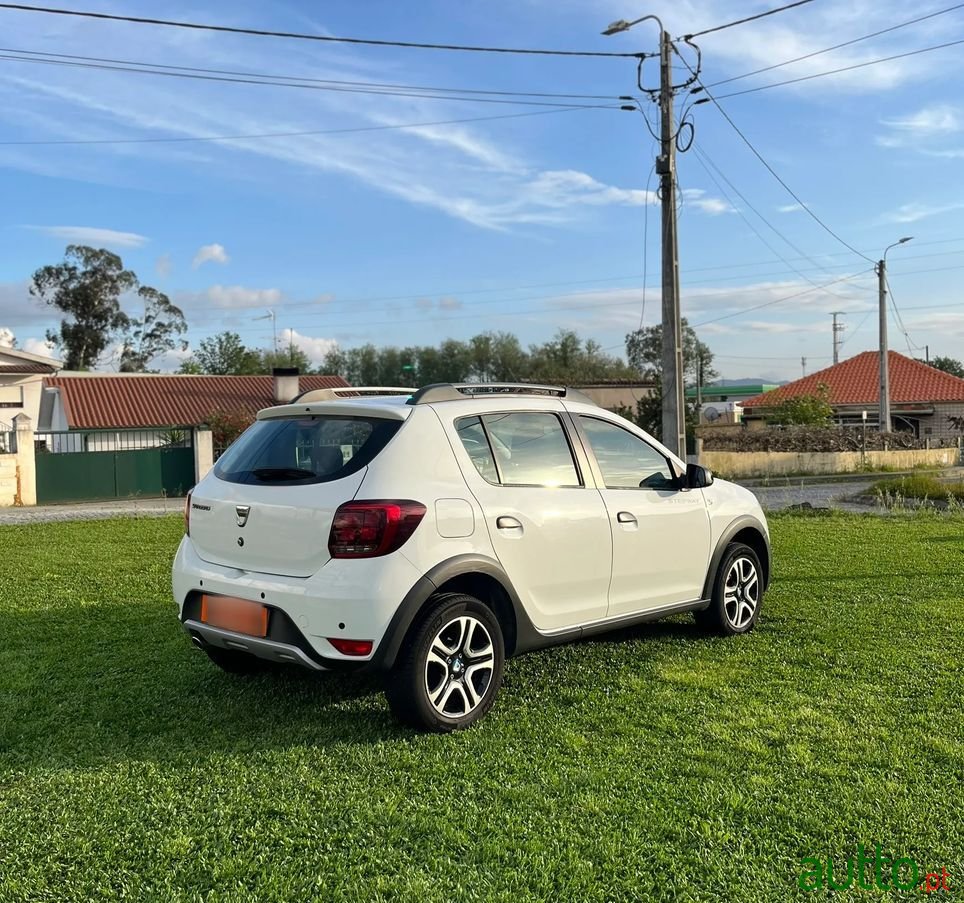 2020' Dacia Sandero 1.0 Tce Stepway photo #5
