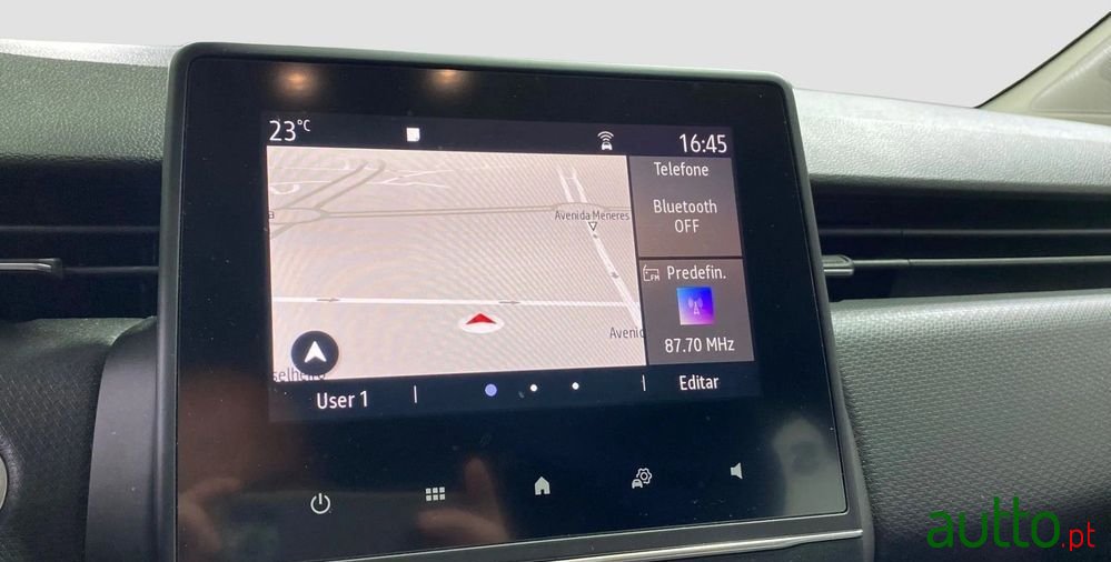 2021' Renault Clio photo #5