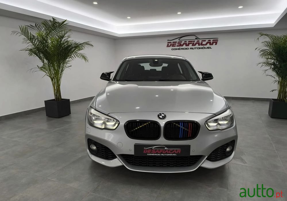 2015' BMW Série 1 D Line Sport photo #2