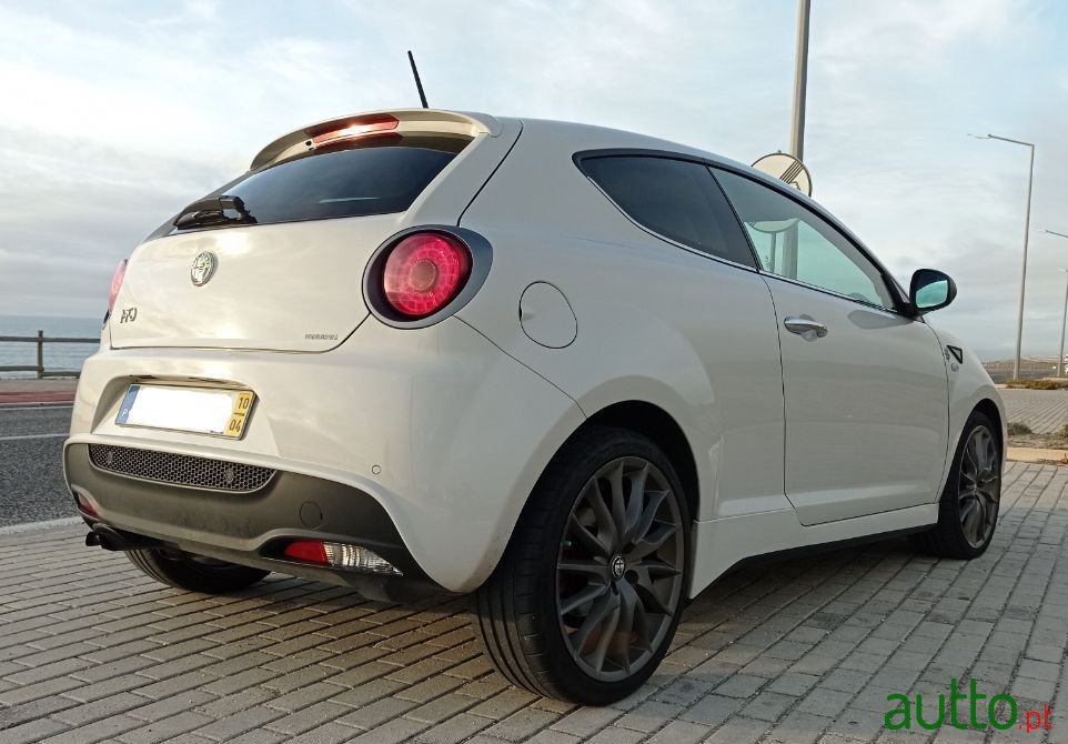 2010' Alfa Romeo MiTo photo #3
