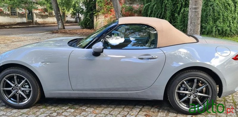 2024' Mazda MX-5 photo #4