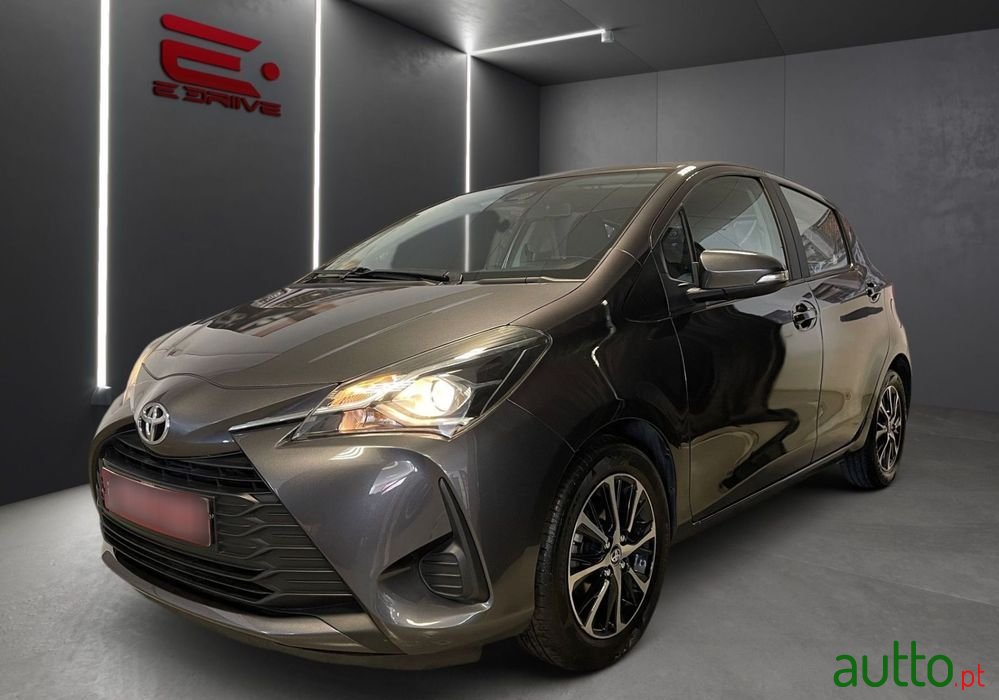 2019' Toyota Yaris photo #1