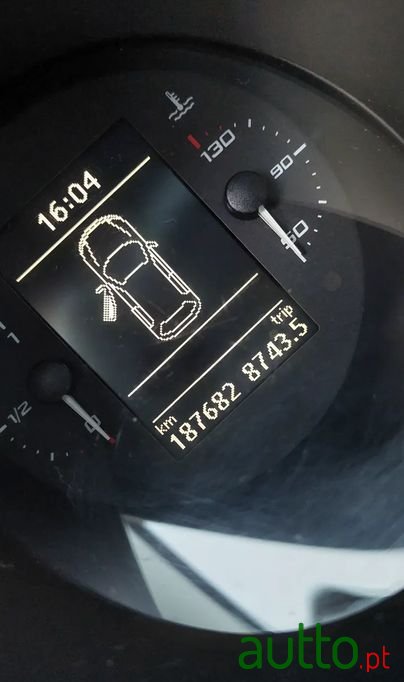 2011' SEAT Altea photo #4