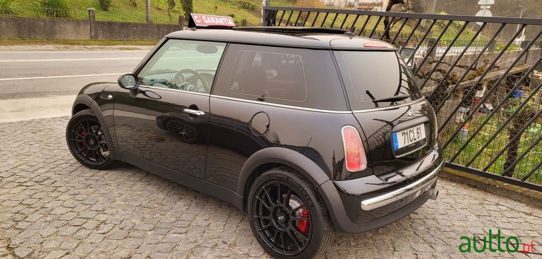 2002' MINI One photo #3