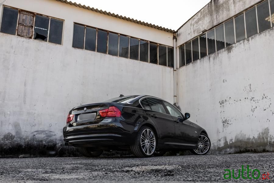 2008' BMW Série 3 photo #4