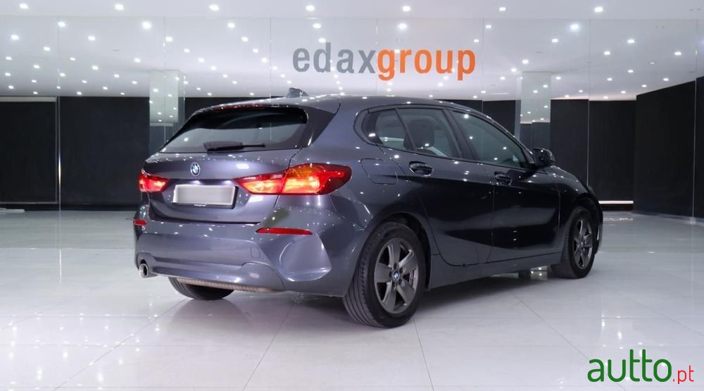 2020' BMW Série 1 photo #3
