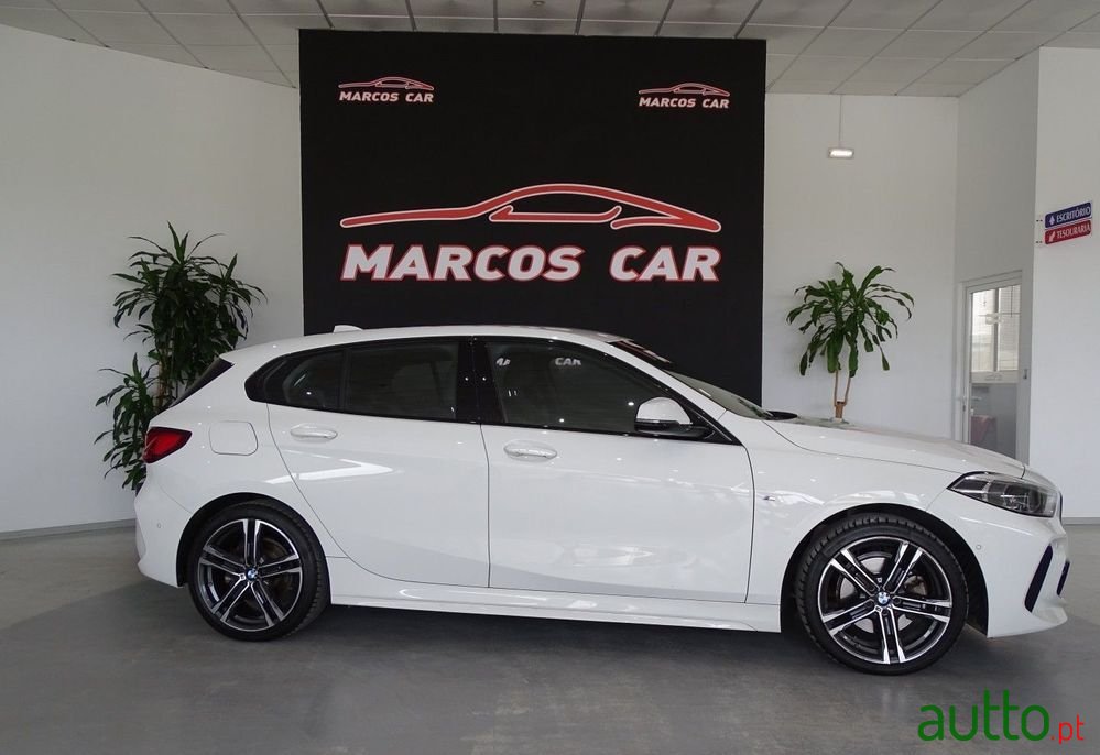 2021' BMW 116 D Pack M Auto photo #6