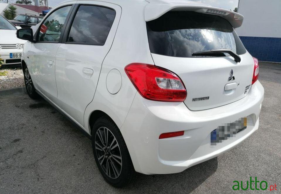 2018' Mitsubishi Space Star photo #1