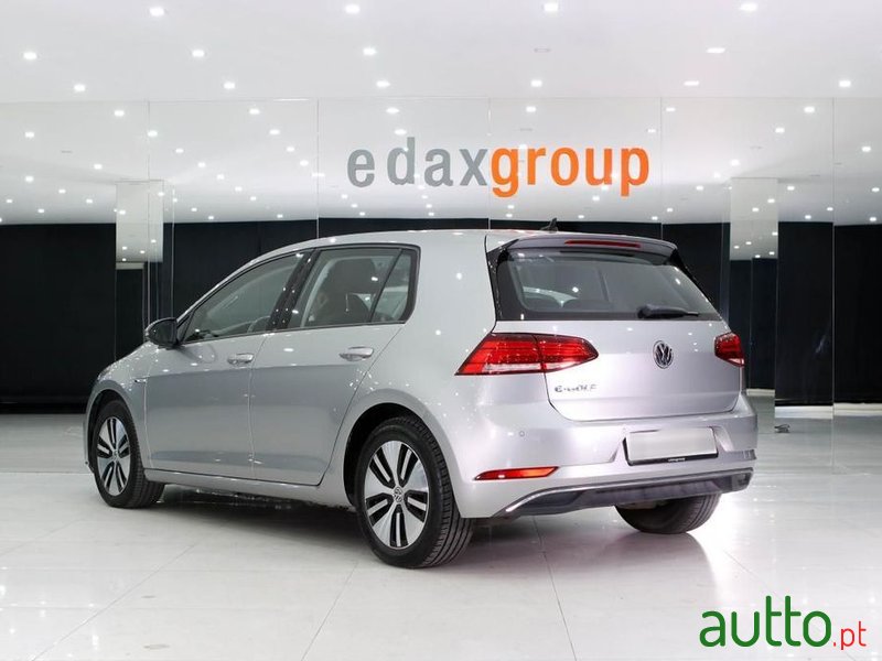 2019' Volkswagen e-Golf Ac/Dc photo #5