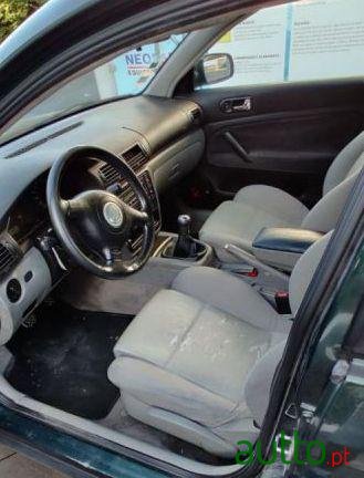 1996' Volkswagen Passat photo #2