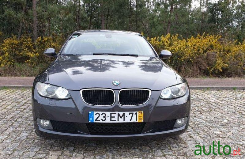 2007' BMW 320 photo #2