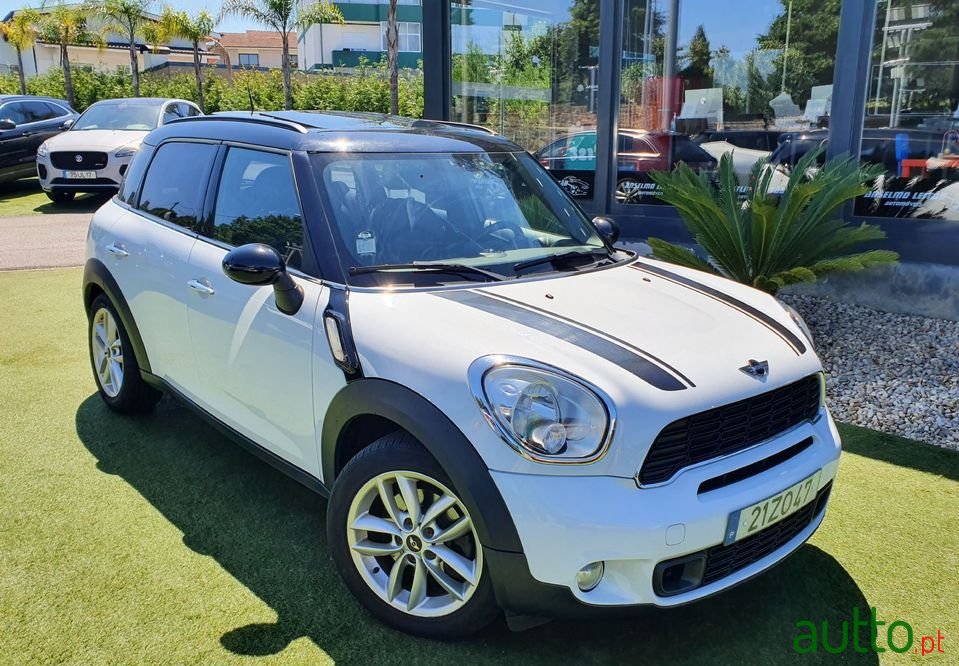 2010' MINI Countryman photo #4