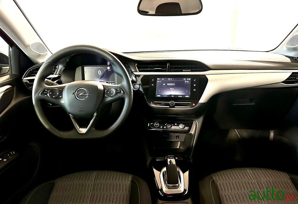 2022' Opel Corsa-e Elegance photo #2