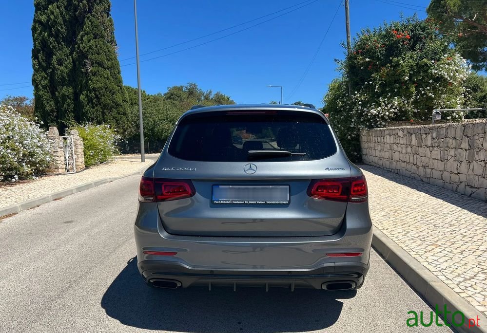 2022' Mercedes-Benz GLC 220 photo #5