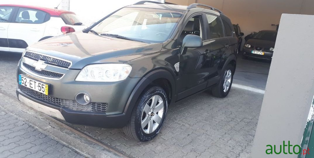 2007' Chevrolet Captiva photo #2