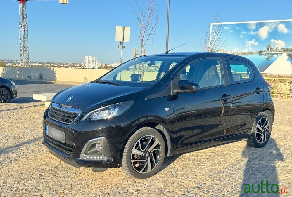2020' Peugeot 108 1.0 E-Vti Allure photo #4