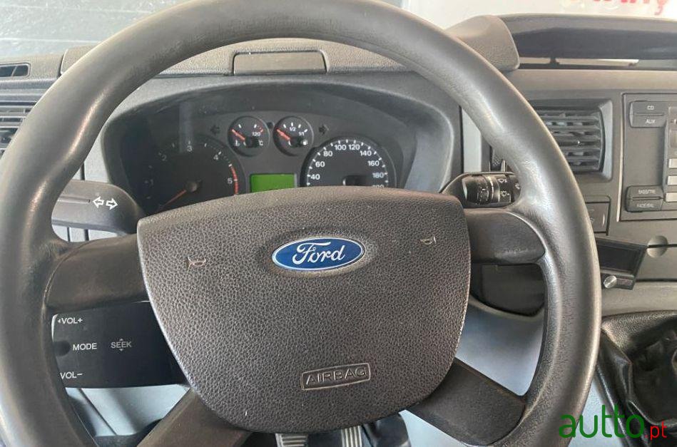 2008' Ford Transit photo #3