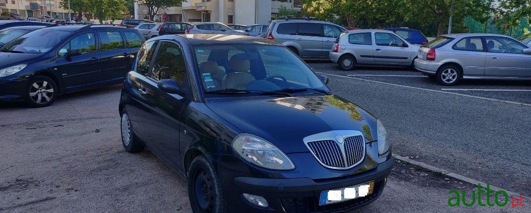 2004' Lancia Ypsilon 2 photo #2