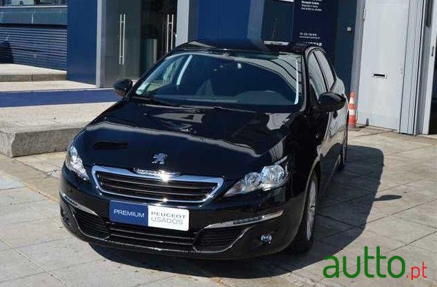 2017' Peugeot 308 1.6 Bluehdi Style photo #2