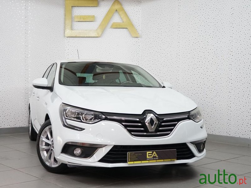2017' Renault Megane Energy Tce 130 Limited photo #1