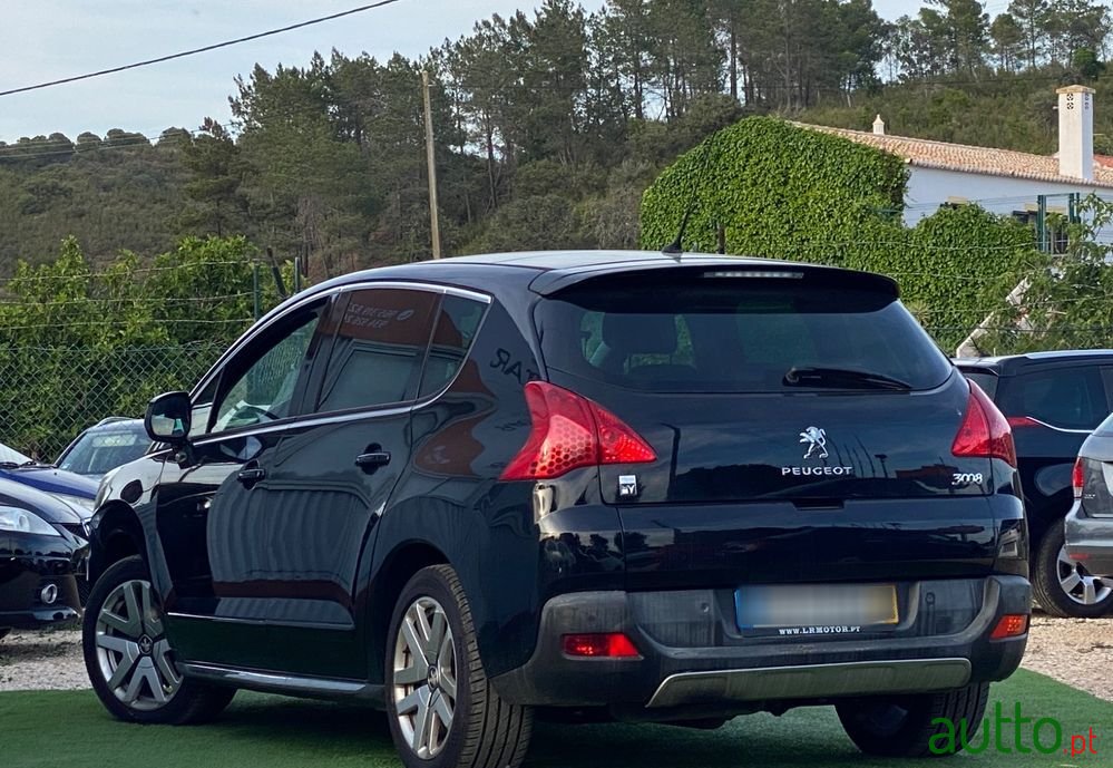 2012' Peugeot 3008 photo #5