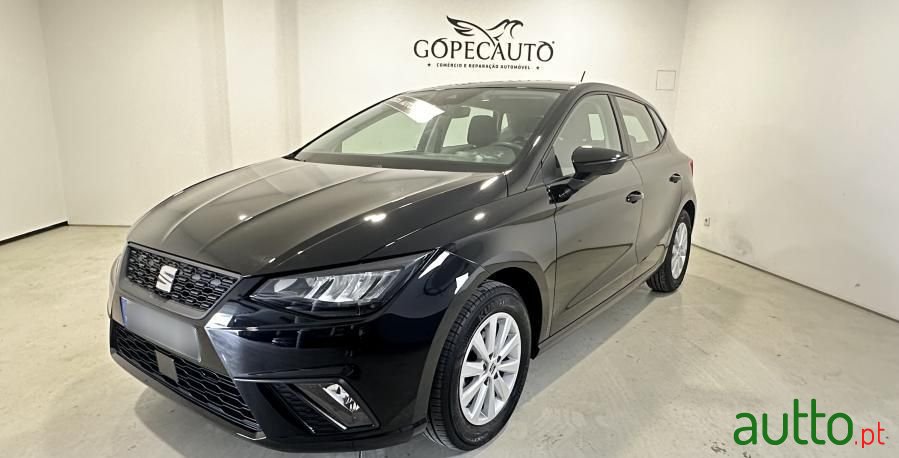 2023' SEAT Ibiza 1.0 Tsi Style Dsg photo #5