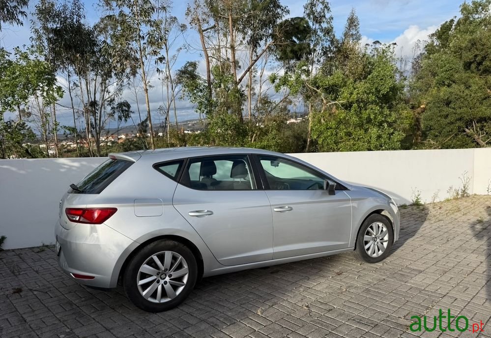 2014' SEAT Leon photo #3