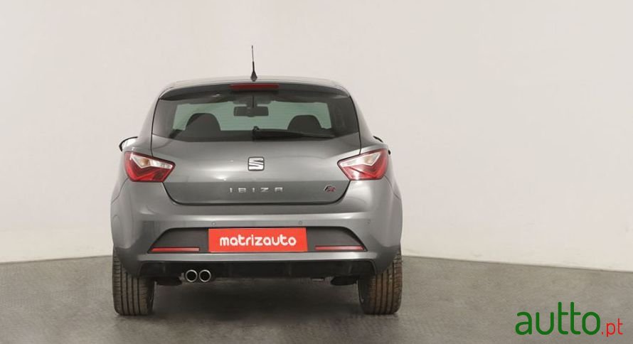 2014' SEAT Ibiza photo #3
