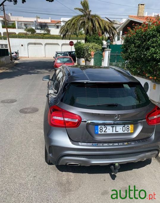 2015' Mercedes-Benz Gla-200 photo #4