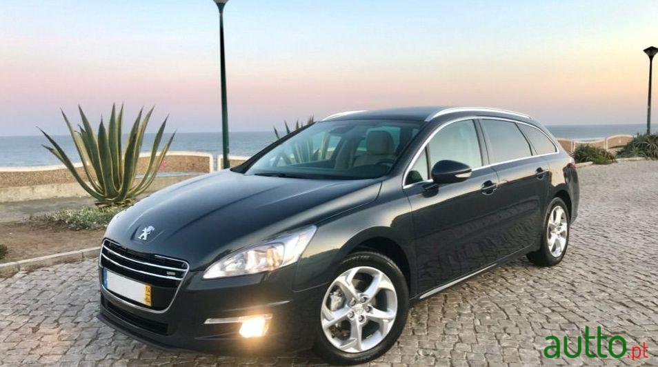 2014' Peugeot 508 Sw photo #1