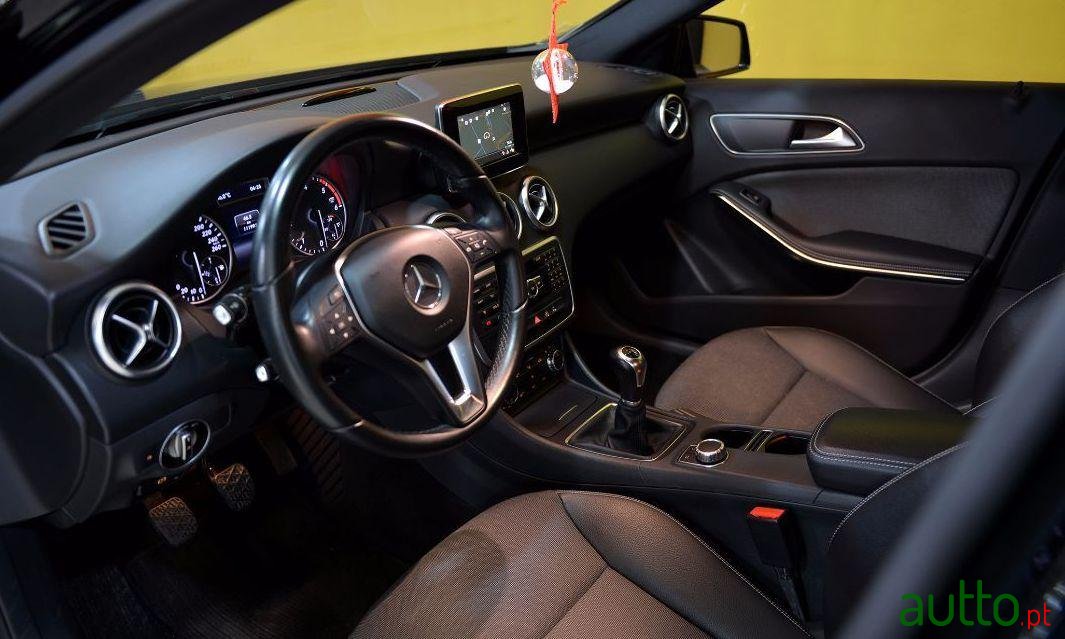 2014' Mercedes-Benz A-180 photo #1