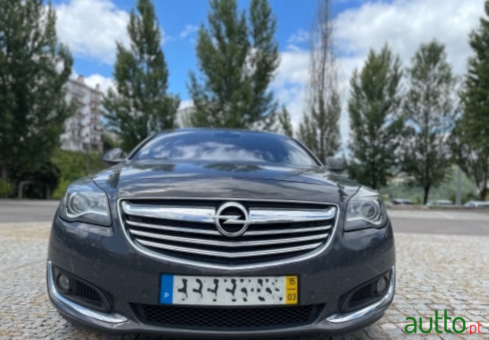 2015' Opel Insignia photo #1