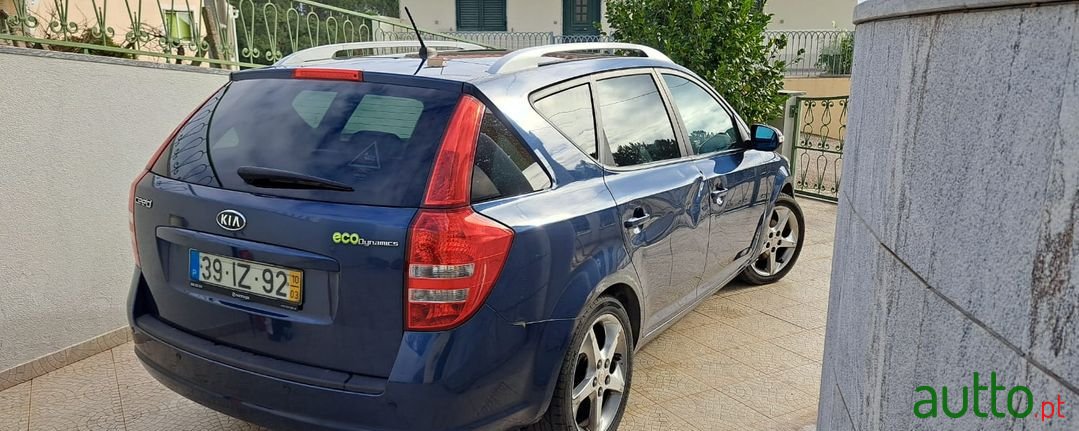 2010' Kia Ceed photo #1