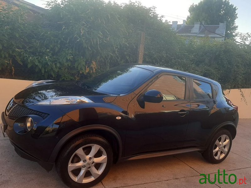 2011' Nissan Juke 1.6 Acenta photo #1