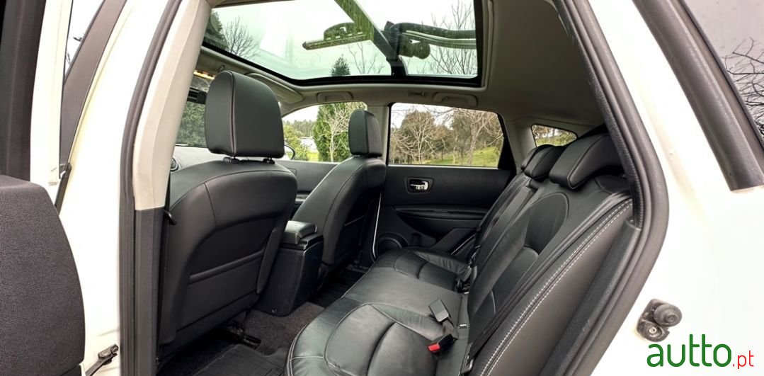 2012' Nissan Qashqai photo #5