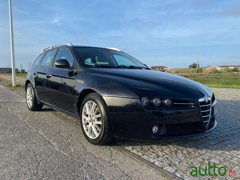 2008' Alfa Romeo 159 Sportwagon photo #1