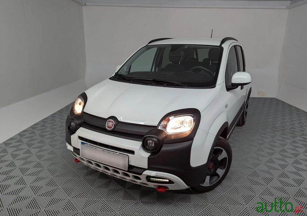 2024' Fiat Panda 1.0 Hybrid photo #4