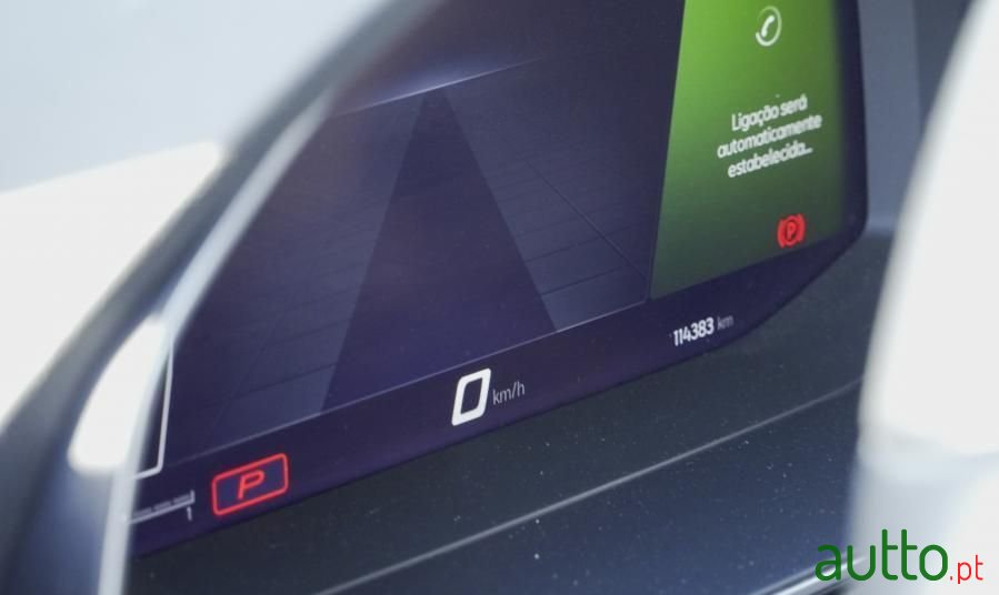 2021' SEAT Leon photo #6