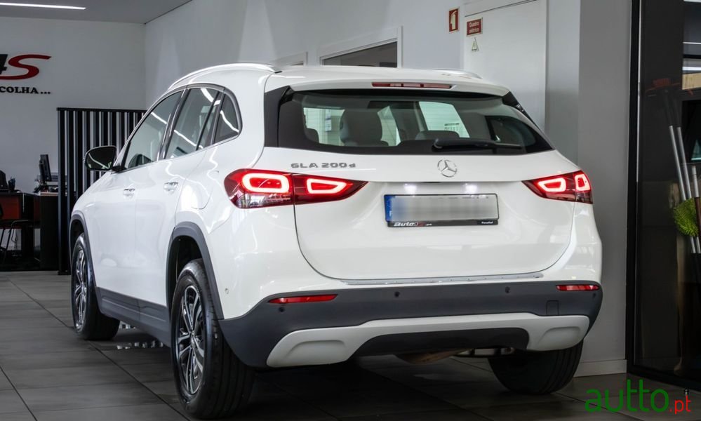 2023' Mercedes-Benz Classe Gla D Style photo #3